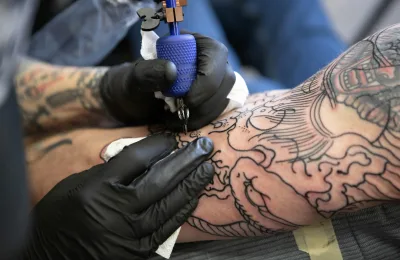 Tatuaż i piercing